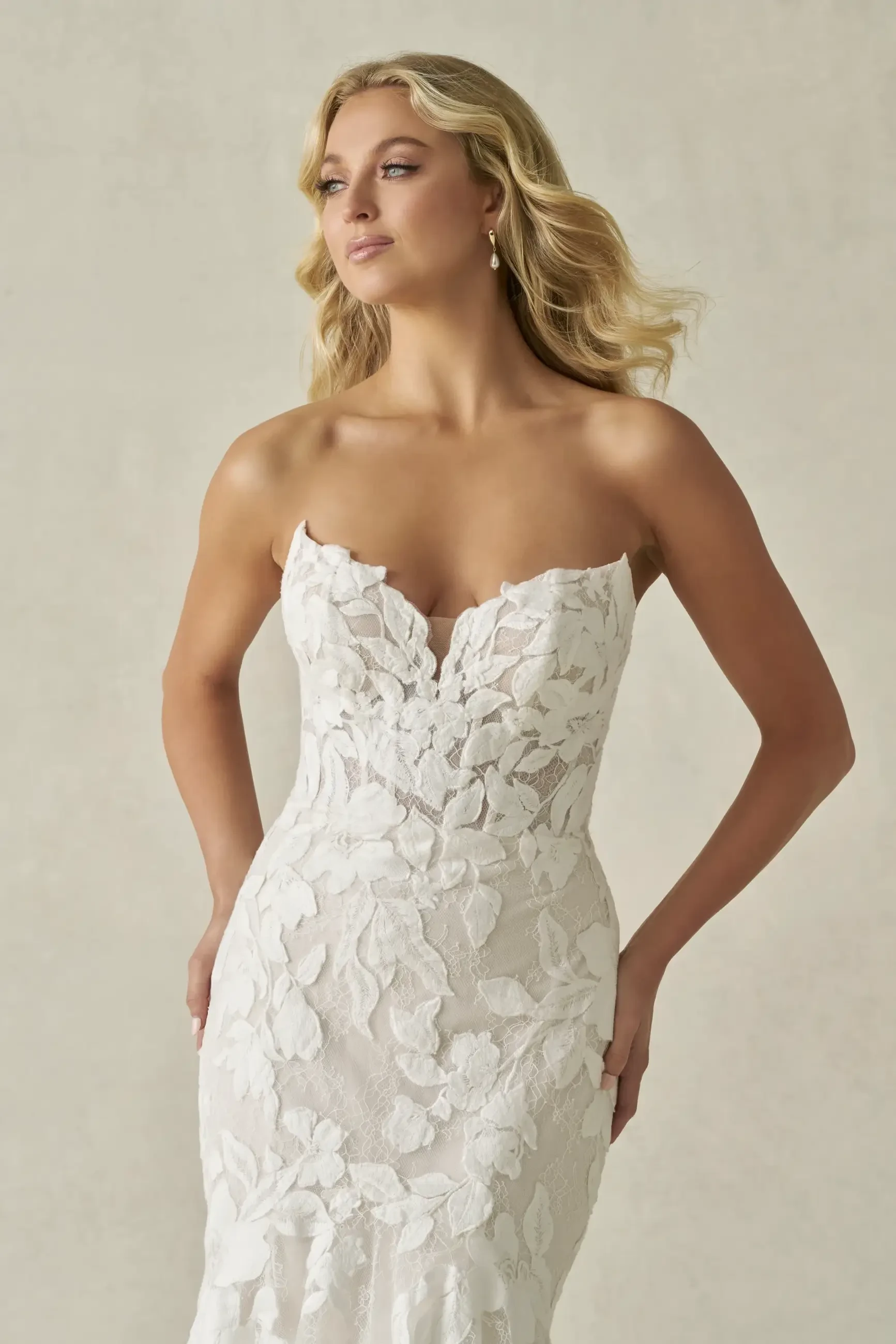 How Modern Designers Balance Structure, Softness, and Romance Image